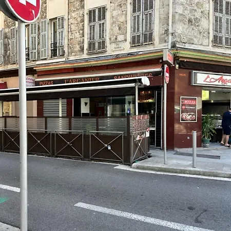 Centre Proche Gare Et Tramway *